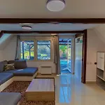 Vadgalamb & Jacuzzi Apartament Miszkolc